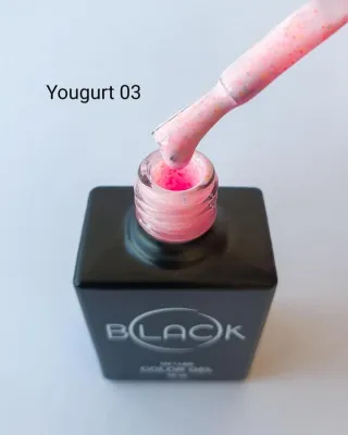 Гель-лак Black Yogurt 03, 12 мл